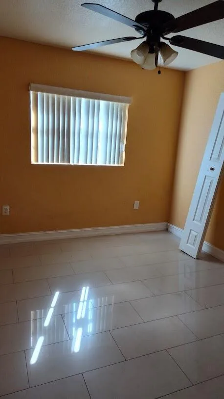318 N 24th Street, Fort Pierce, FL 34950 photo 7