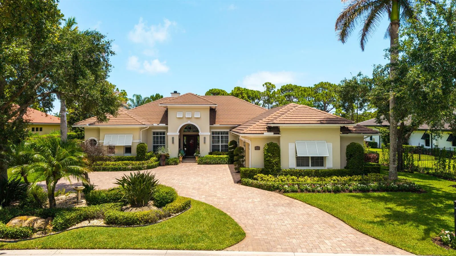 10135 SE Sandpine Lane, Hobe Sound, FL 33455 photo 2