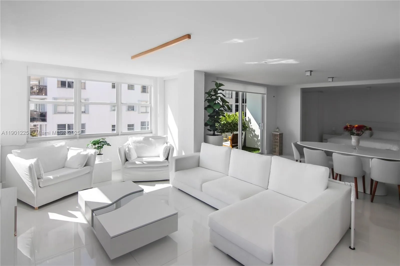 6039 Collins Ave # 1402, Miami Beach, FL 33140 photo 7