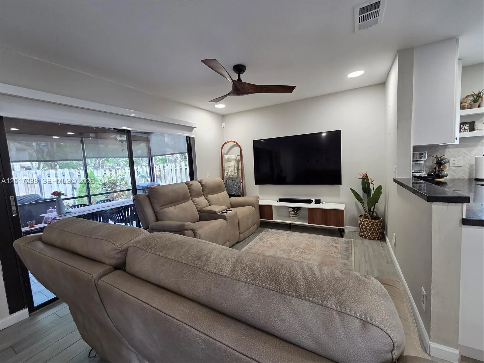 19 Chestnut Cir, Cooper City, FL 33026 photo 11