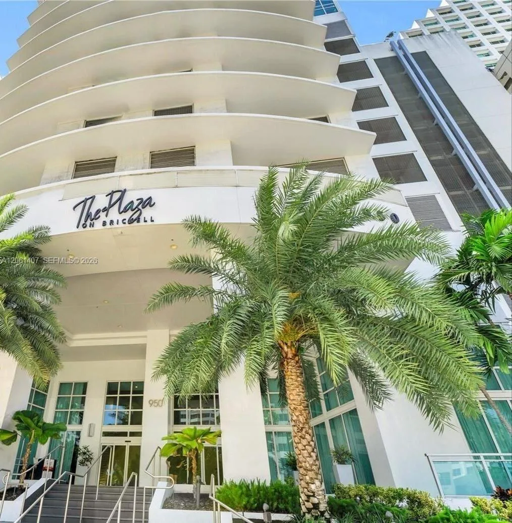 950 Brickell Bay Dr # 2406, Miami, FL 33131