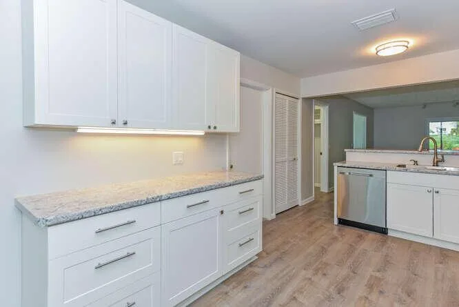 12698 SE Cascades Court, Hobe Sound, FL 33455 photo 4