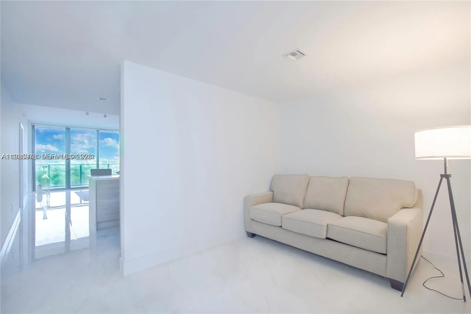 16385 Biscayne Blvd # 719, North Miami Beach, FL 33160 photo 11