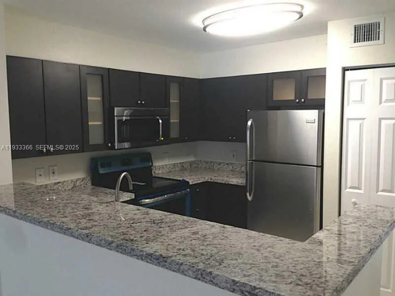 4350 NW 107th Ave # 102, Doral, FL 33178