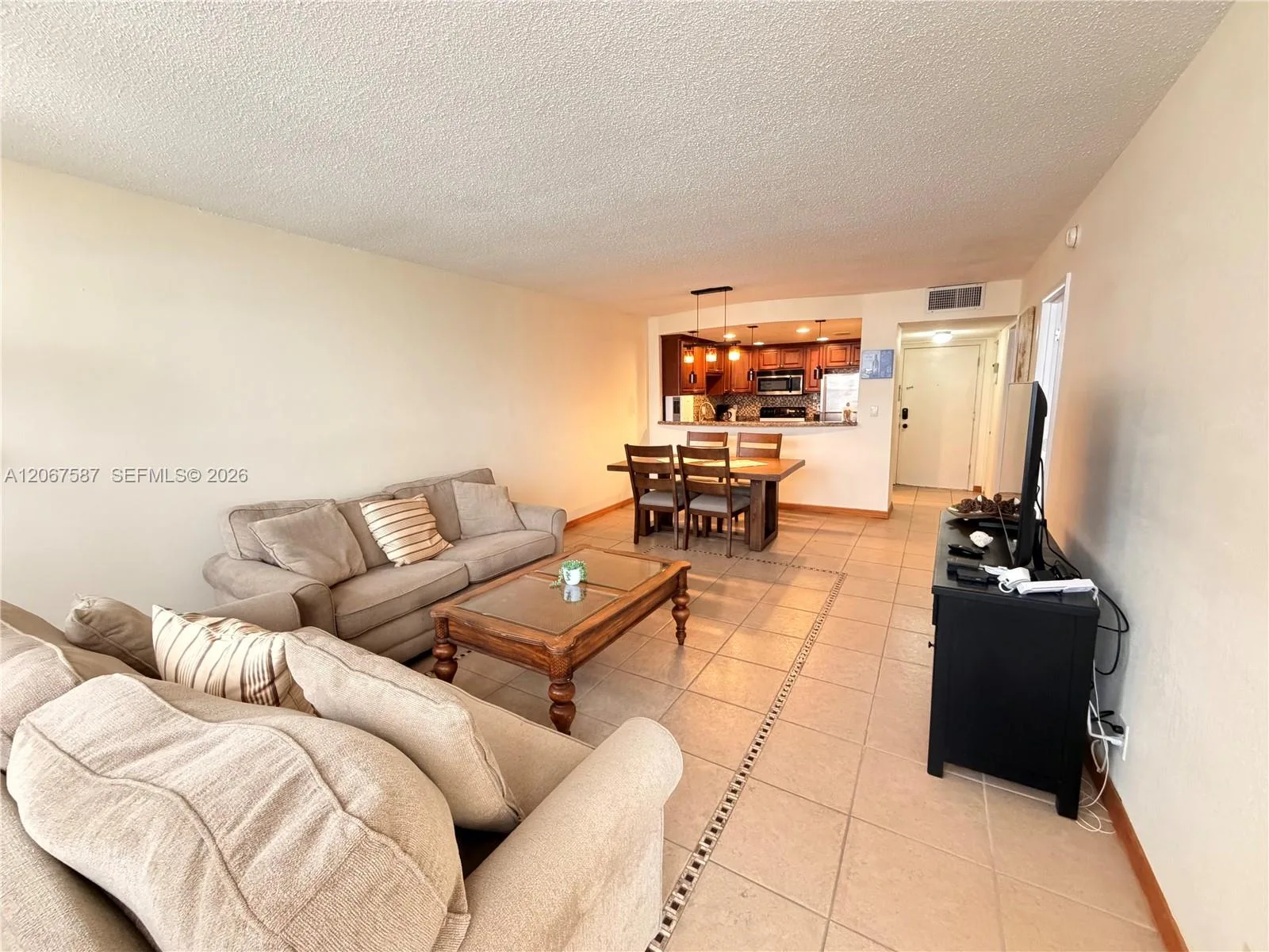 1825 S Ocean Dr # 607, Hallandale Beach, FL 33009