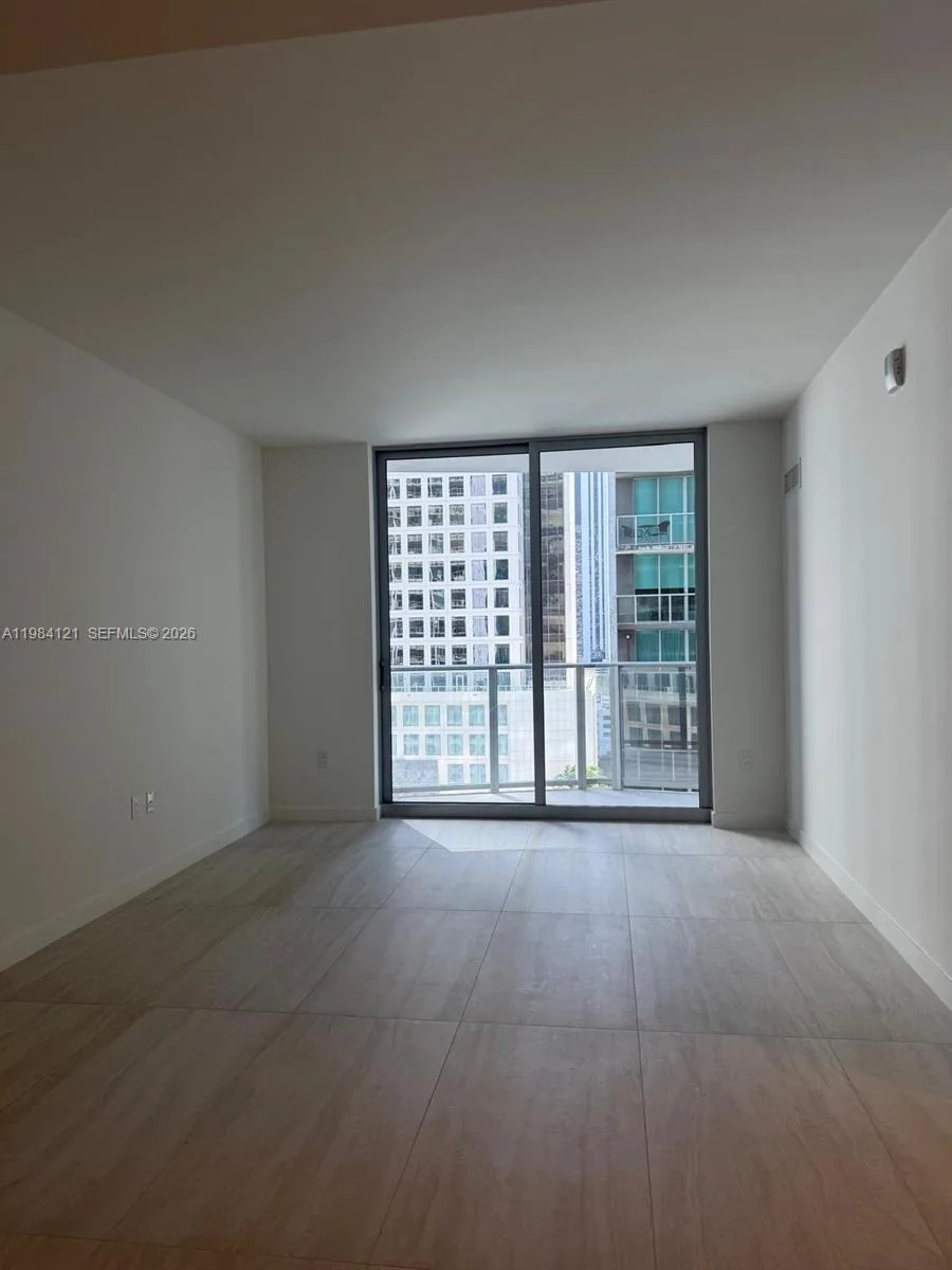 77 SE 5TH ST # 1611, Miami, FL 33131 photo 13
