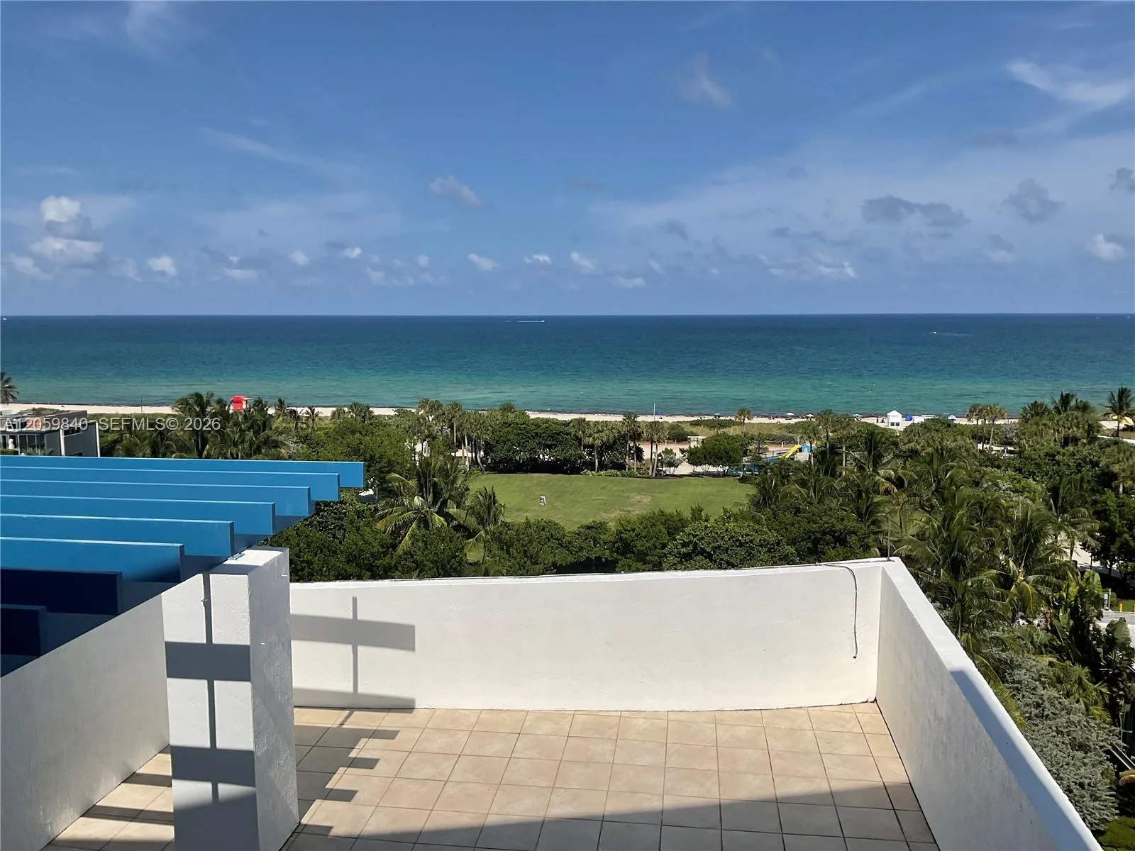 7600 Collins Ave # 1008, Miami Beach, FL 33141