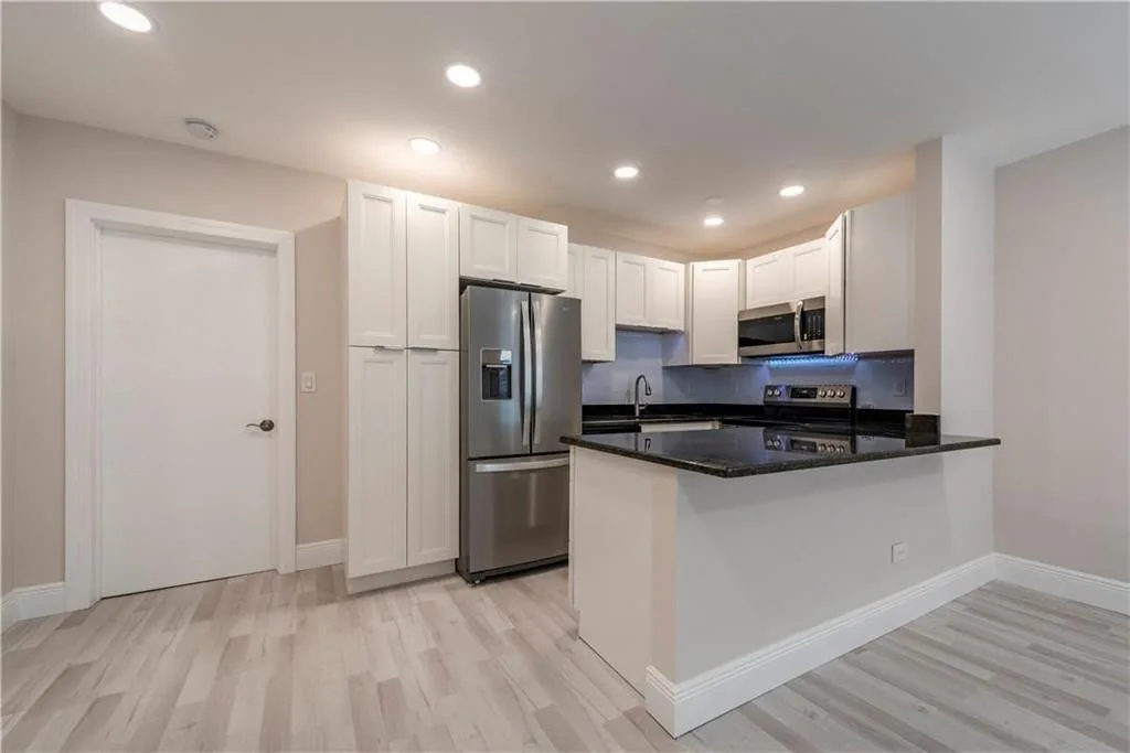628 NE 8th Avenue # 4, Fort Lauderdale, FL 33304 photo 4