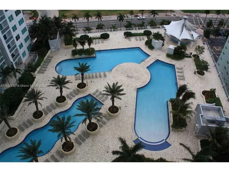 244 BISCAYNE BL # 249, Miami, FL 33132 photo 7
