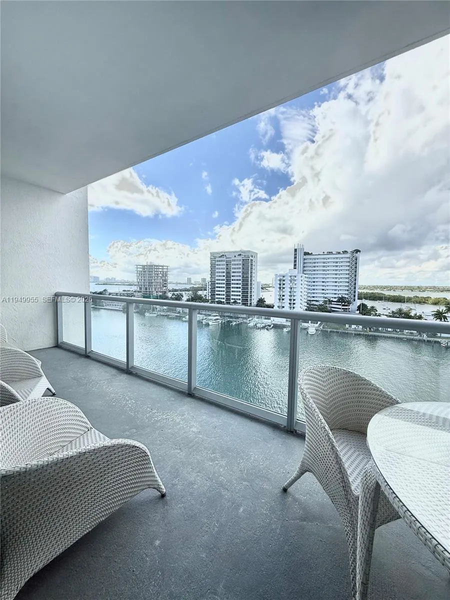 7928 East Dr # 905, North Bay Village, FL 33141
