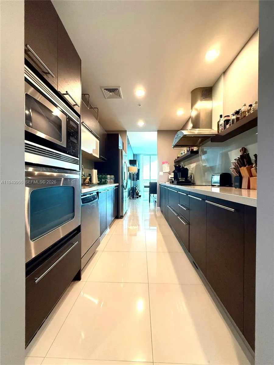 7928 East Dr # 905, North Bay Village, FL 33141 photo 6