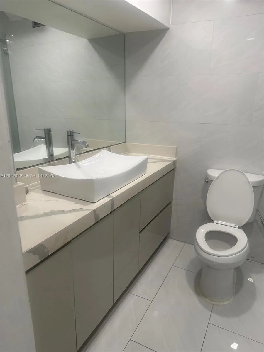 3725 S Ocean Dr # 1507, Hollywood, FL 33019 photo 5
