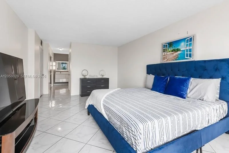 3800 S Ocean Dr # 410, Hollywood, FL 33019 photo 11