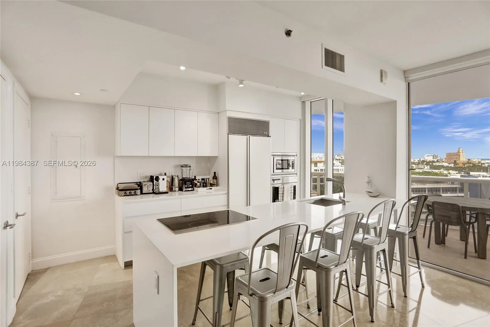 400 Alton Rd # 911, Miami Beach, FL 33139 photo 12