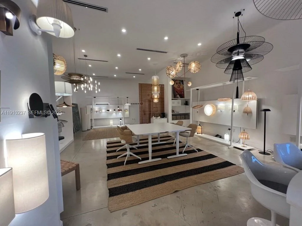 2901 SW 3rd Ave # 4, Fort Lauderdale, FL 33315