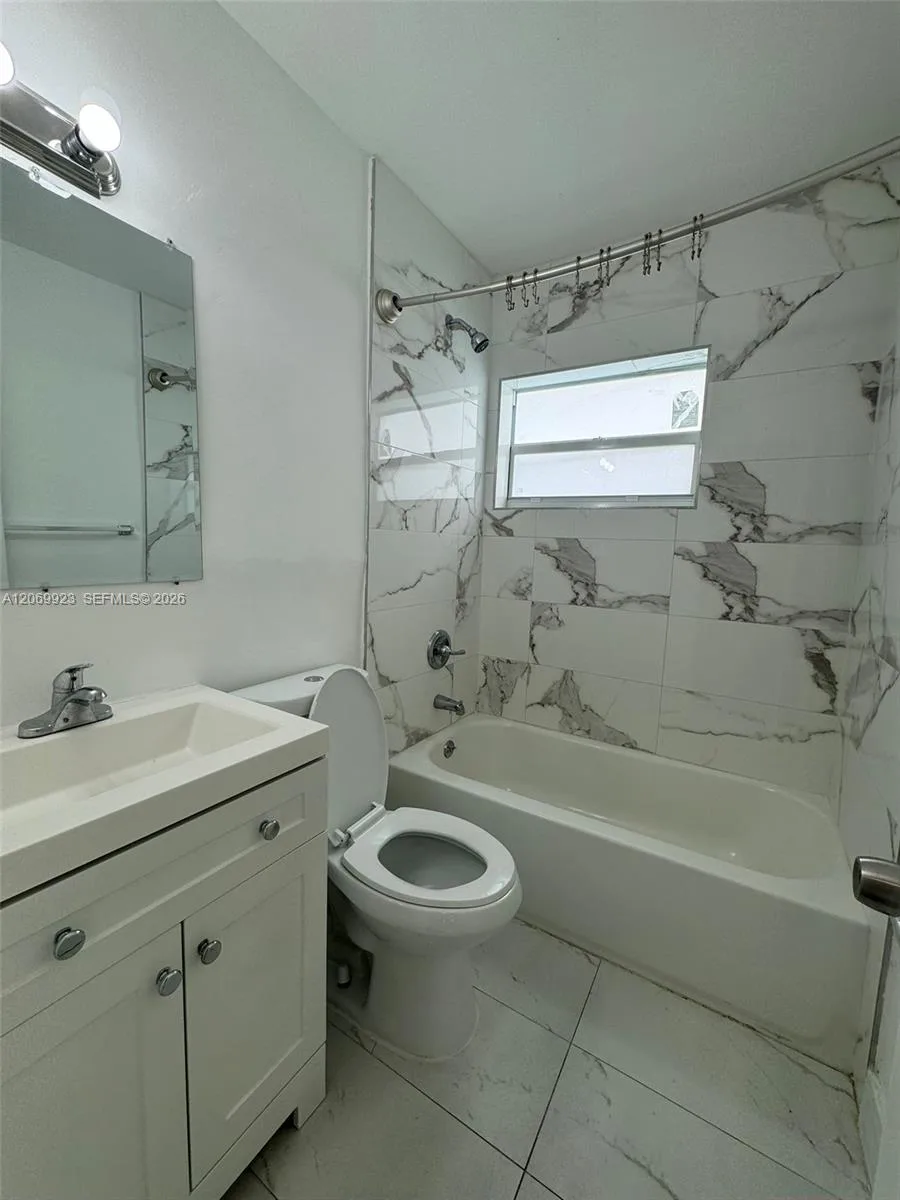 2150 NW 24th St # 4, Miami, FL 33142 photo 8