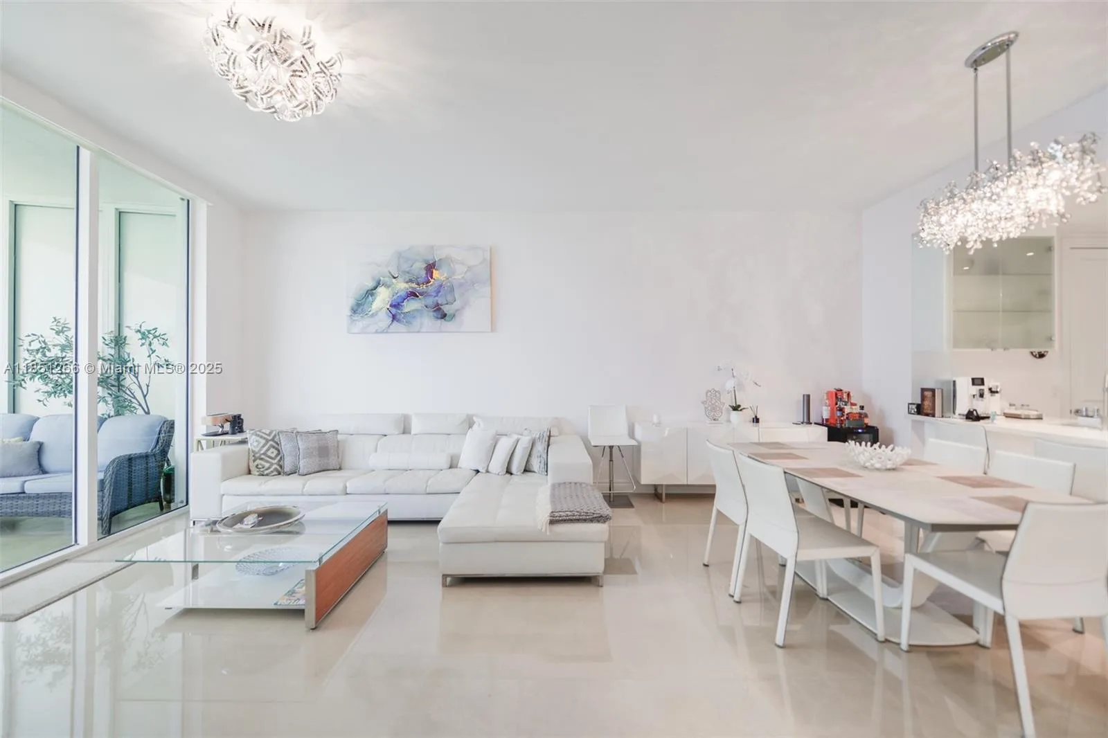 15901 Collins Ave # 1602, Sunny Isles Beach, FL 33160 photo 2