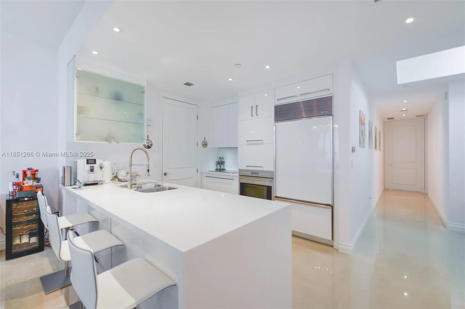 15901 Collins Ave # 1602, Sunny Isles Beach, FL 33160 photo 5
