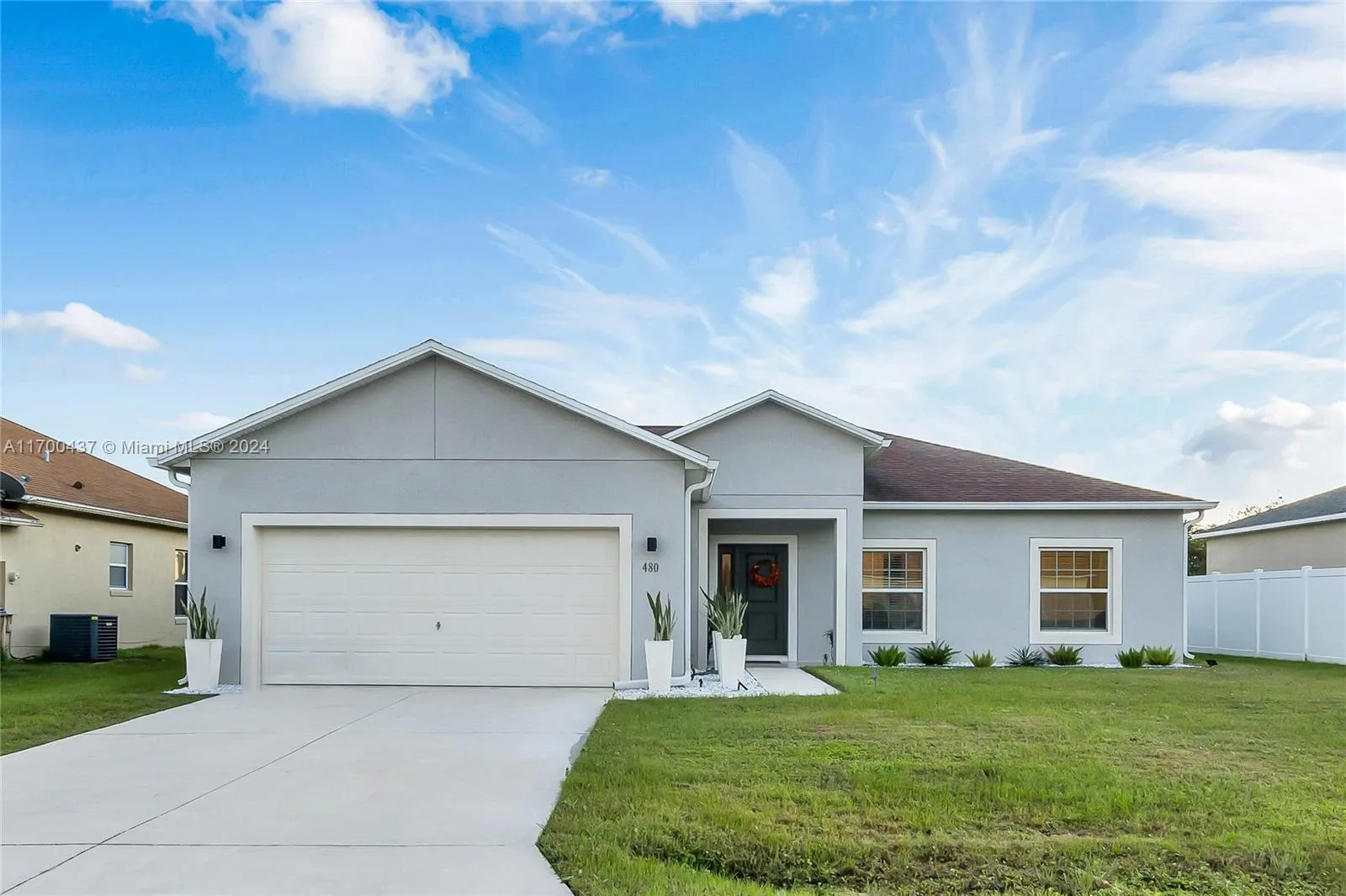 480 Britten Drive, Kissimmee, FL 34758 photo 2
