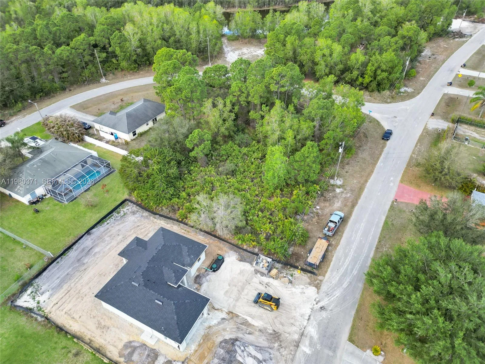 638 DAUPHINE AVE S, Lehigh Acres, FL 33974 photo 3