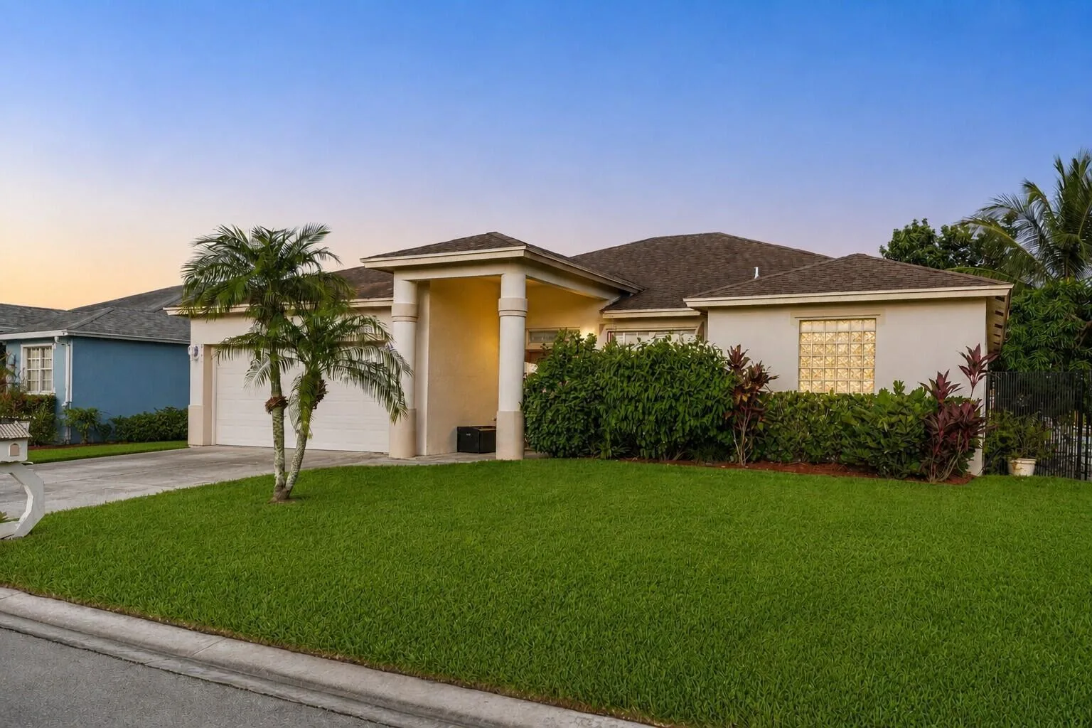 1338 CAPE MAY Lane, FL 33413