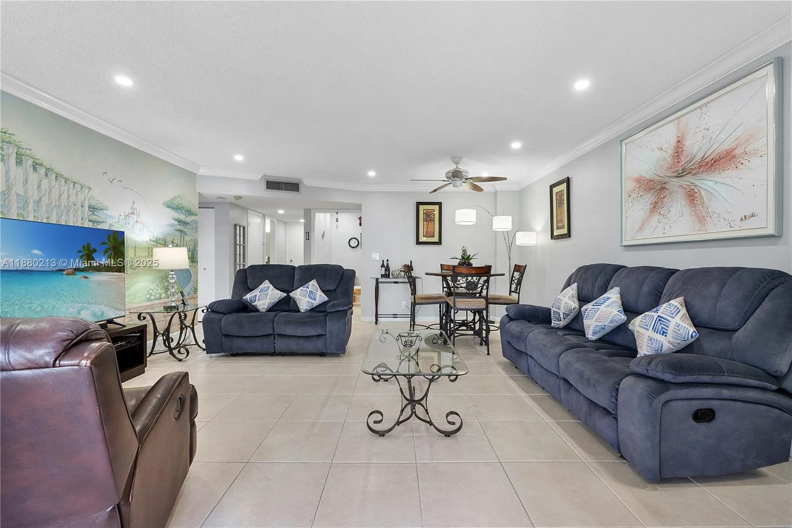 4851 NW 21st St # 109, Lauderhill, FL 33313