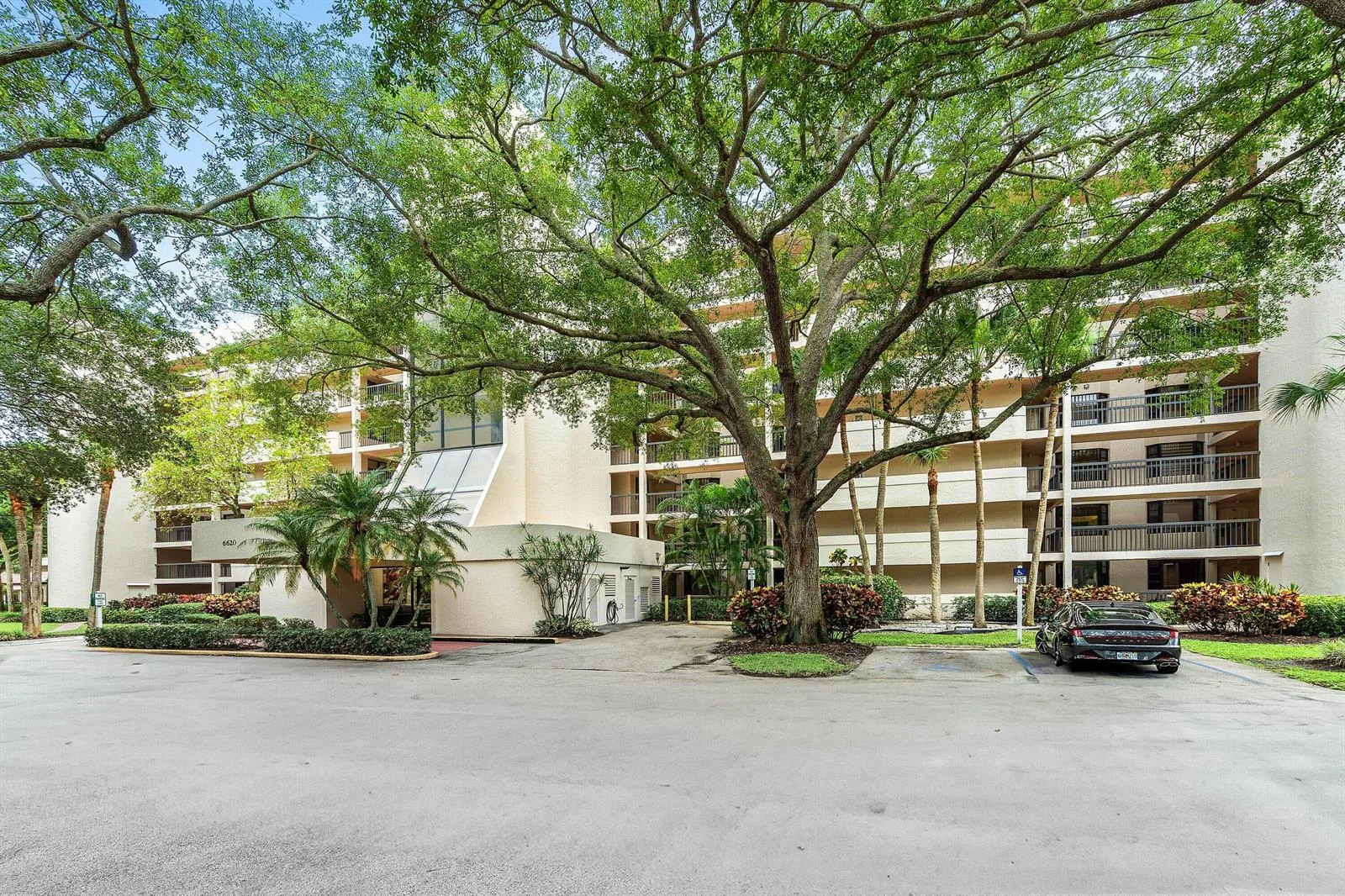 6620 Boca Del Mar Drive # Apt 507, Boca Raton, FL 33433