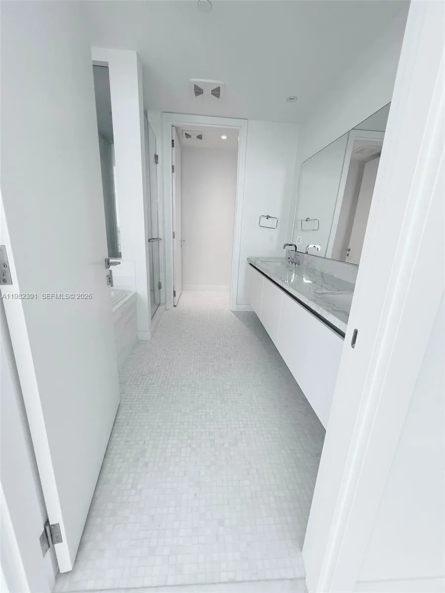 700 NE 26th Ter # 2303, Miami, FL 33137 photo 10