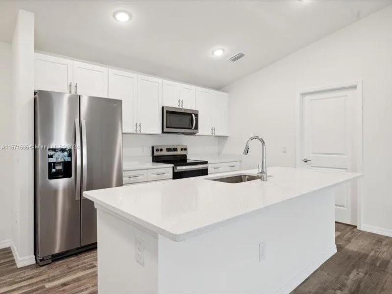 1628 NW 17th ST, Cape Coral, FL 33993 photo 3