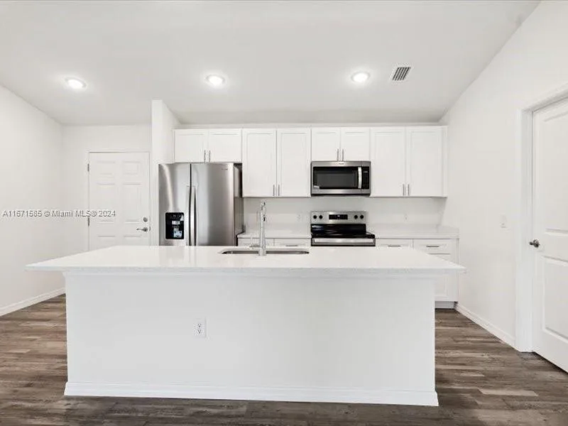1628 NW 17th ST, Cape Coral, FL 33993 photo 5