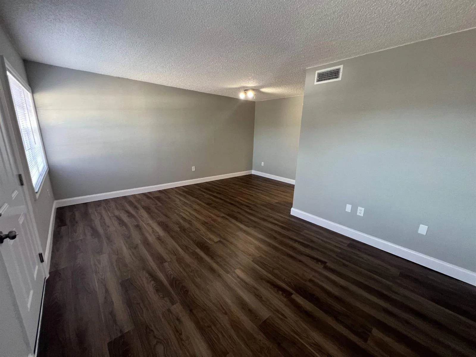 2605 NW 135TH Street # 208, Opa-Locka, FL 33167 photo 2