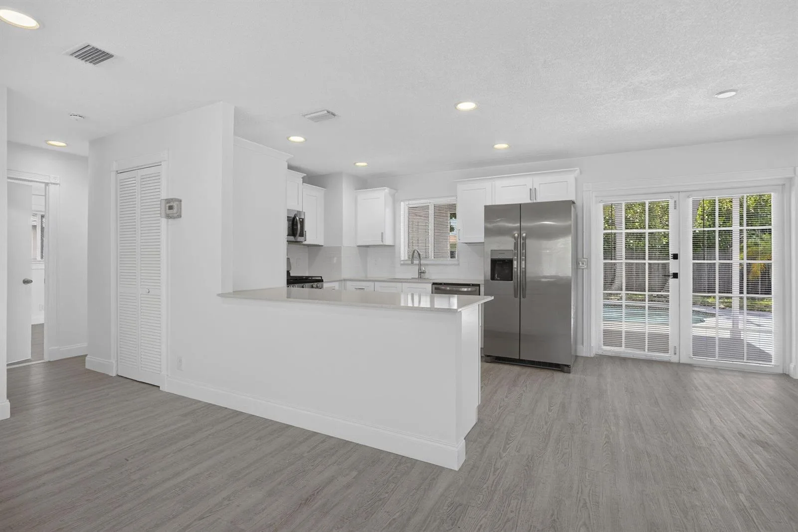 514 Riverside Drive, Palm Beach Gardens, FL 33410 photo 9