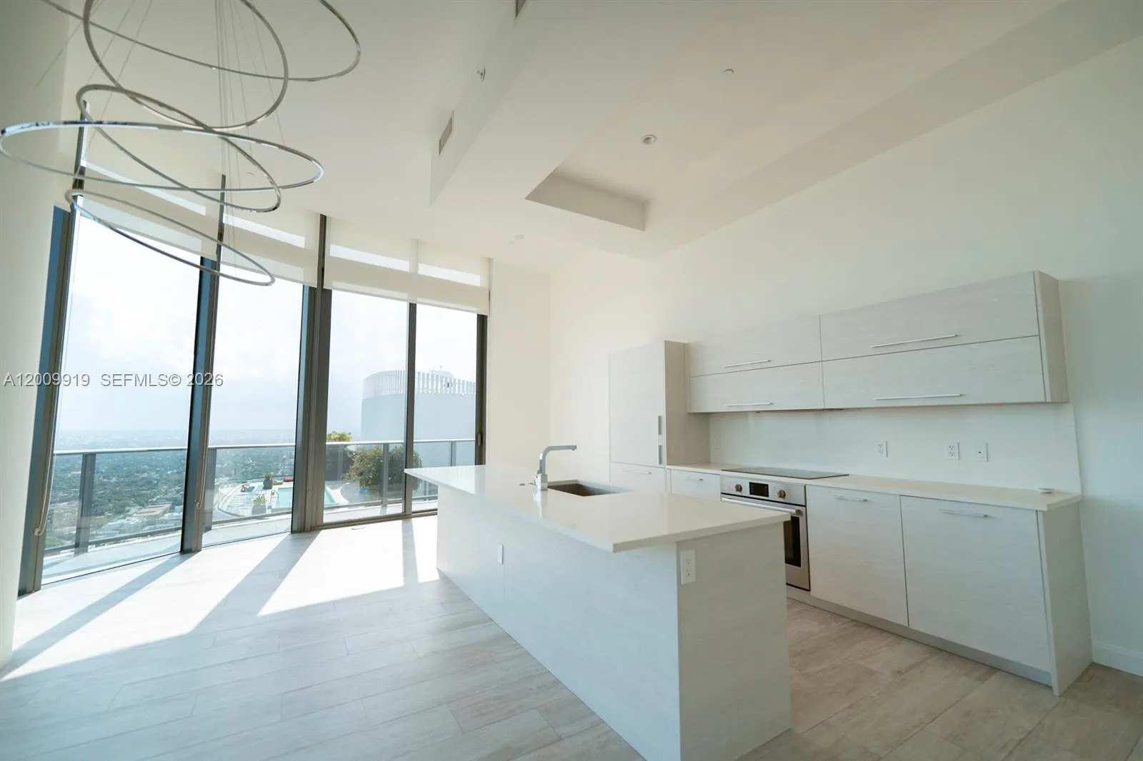45 SW 9th St # 4906, Miami, FL 33130 photo 10