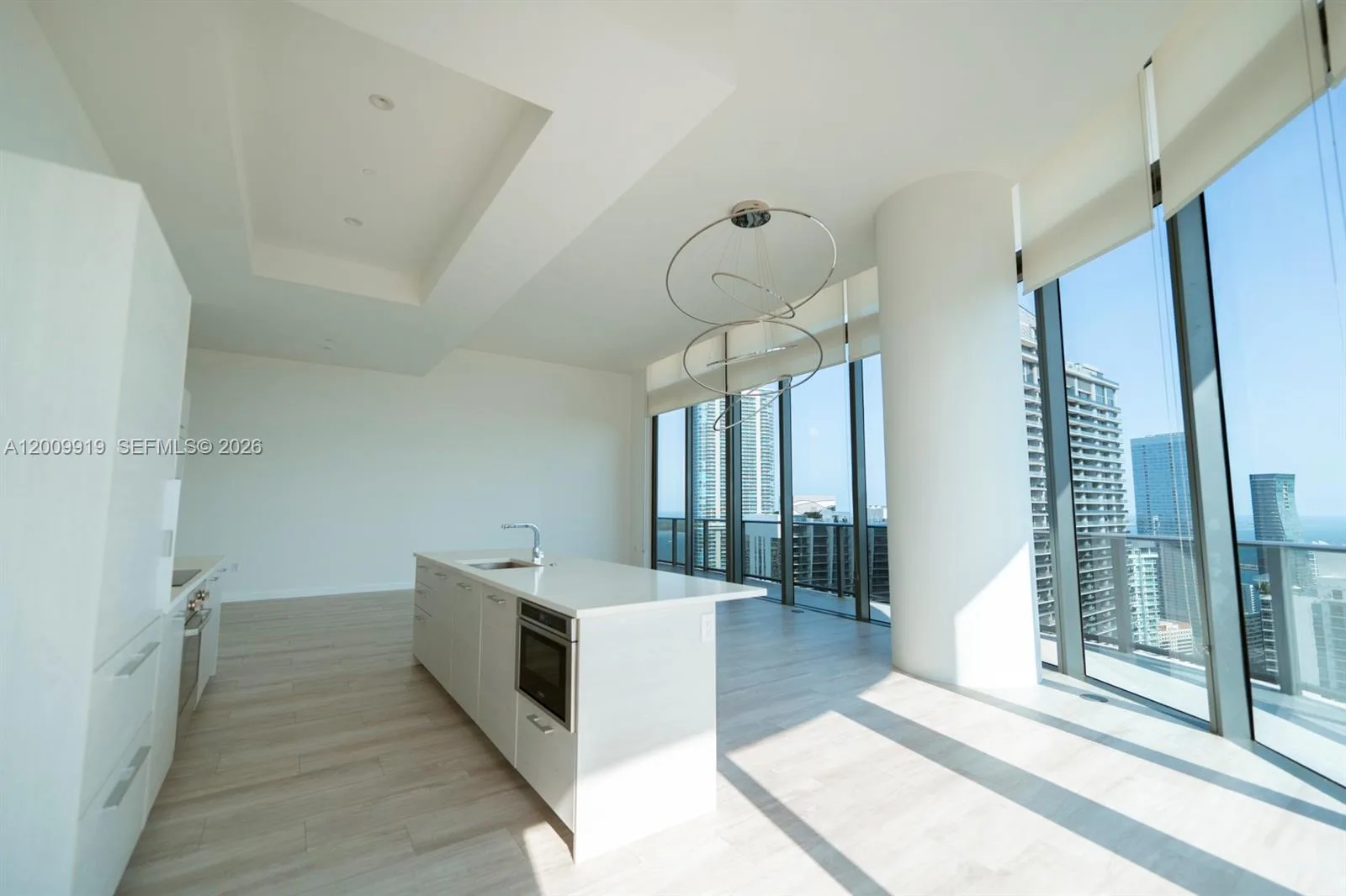 45 SW 9th St # 4906, Miami, FL 33130 photo 12
