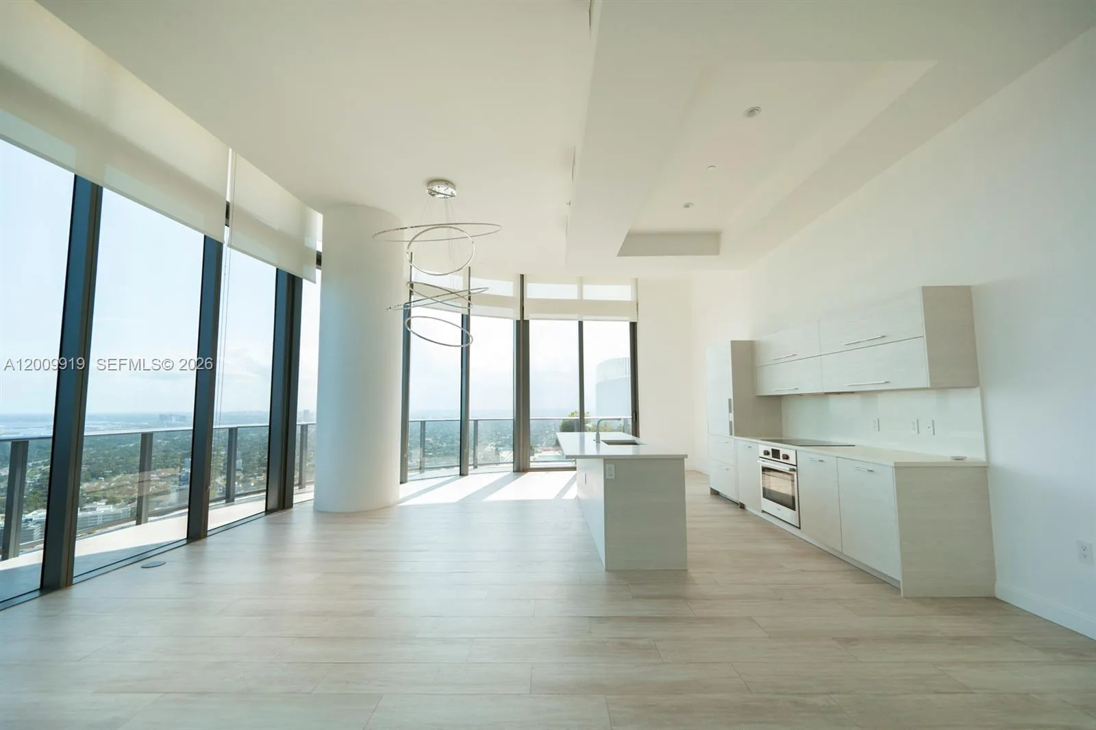 45 SW 9th St # 4906, Miami, FL 33130 photo 9