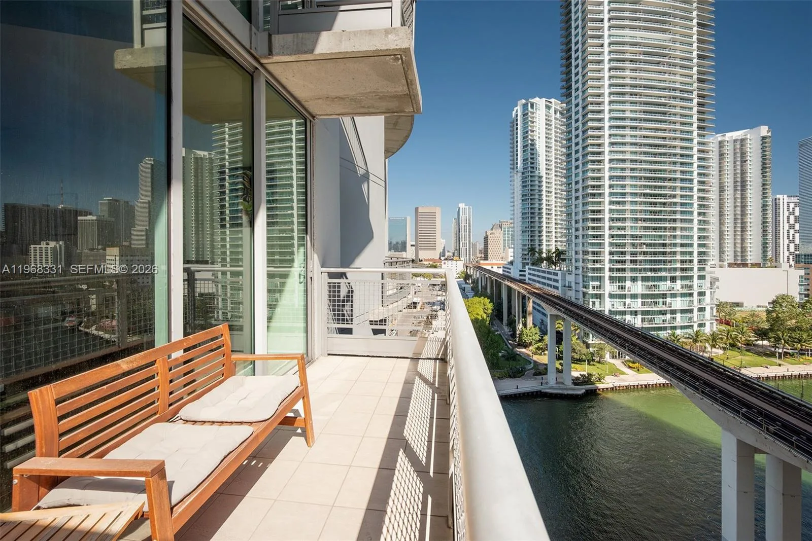 690 SW 1st Ct # 1504, Miami, FL 33130 photo 7
