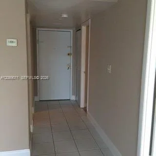 488 NW 165th St Rd # B-614, Miami, FL 33169 photo 2