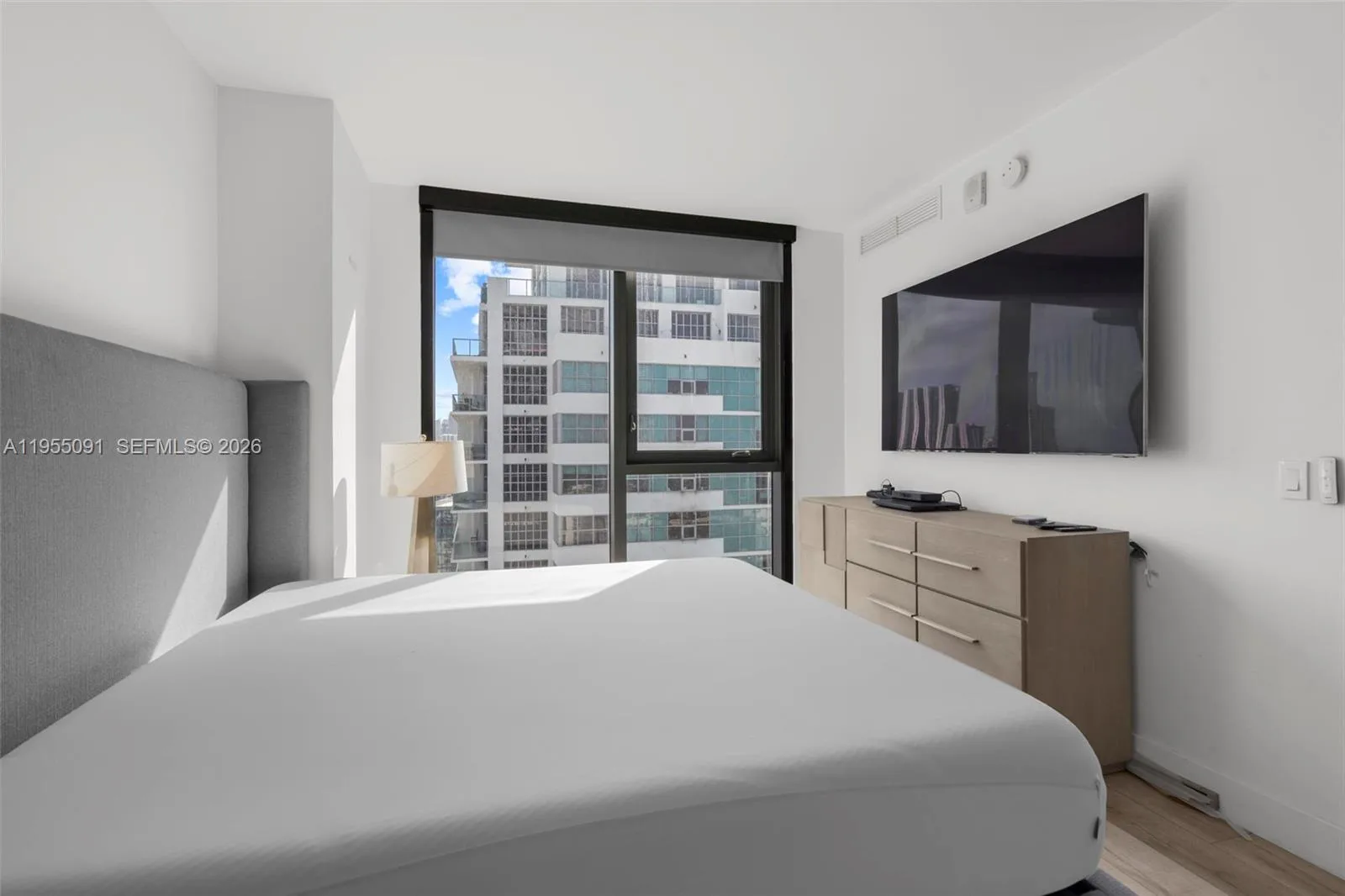 121 NE 34th St # 3001, Miami, FL 33137 photo 7