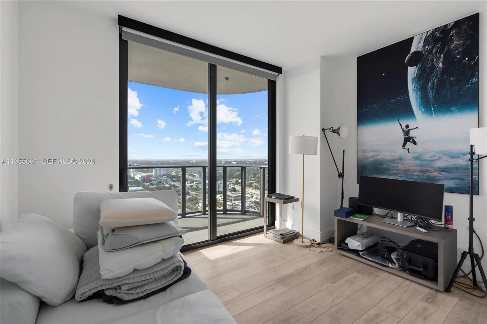 121 NE 34th St # 3001, Miami, FL 33137 photo 8