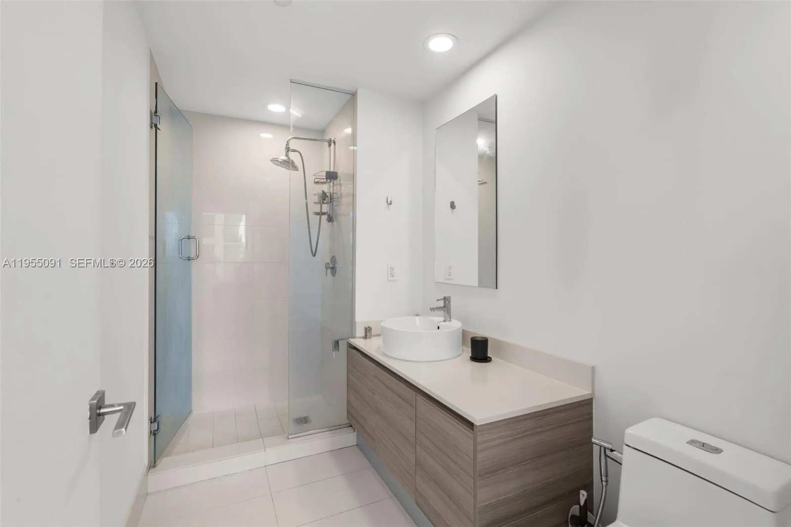 121 NE 34th St # 3001, Miami, FL 33137 photo 9