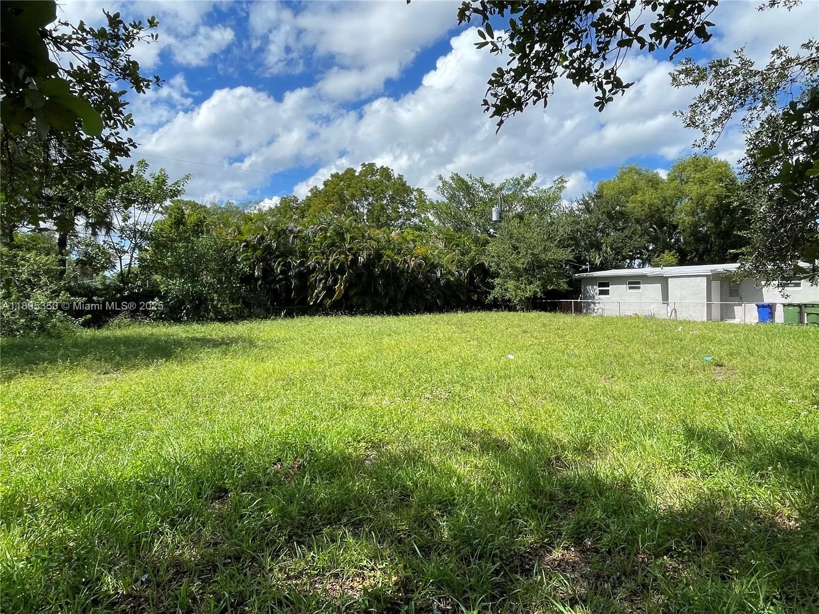 833 NW 12th Ave, Fort Lauderdale, FL 33311 photo 4