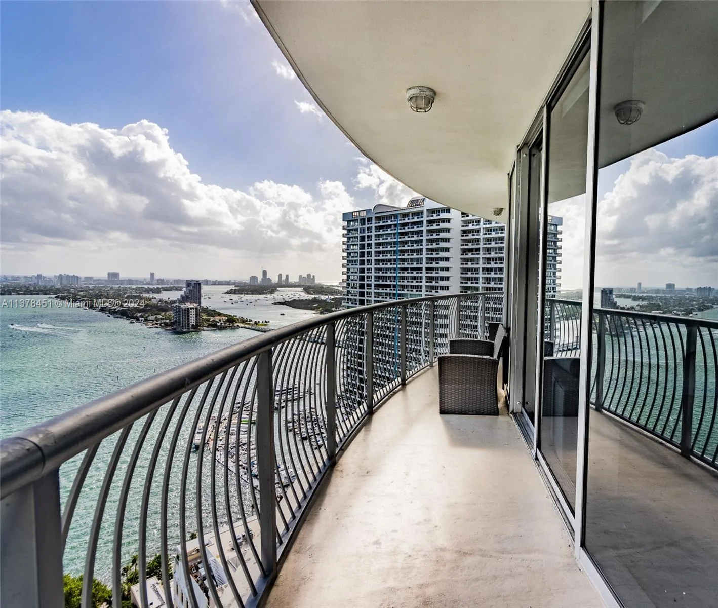 1750 N Bayshore Dr # 3201, Miami, FL 33132 photo 2