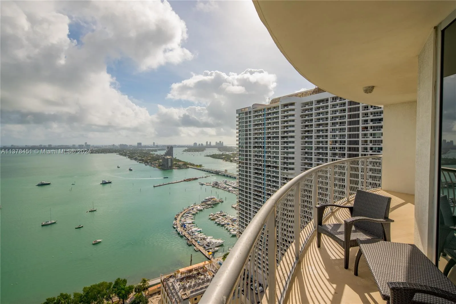 1750 N Bayshore Dr # 3201, Miami, FL 33132 photo 3