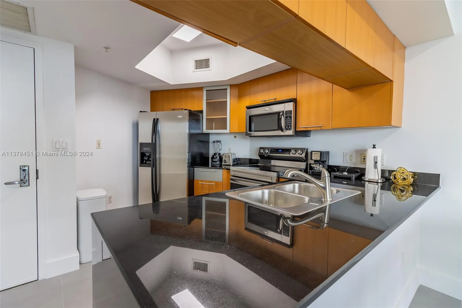 1750 N Bayshore Dr # 3201, Miami, FL 33132 photo 8