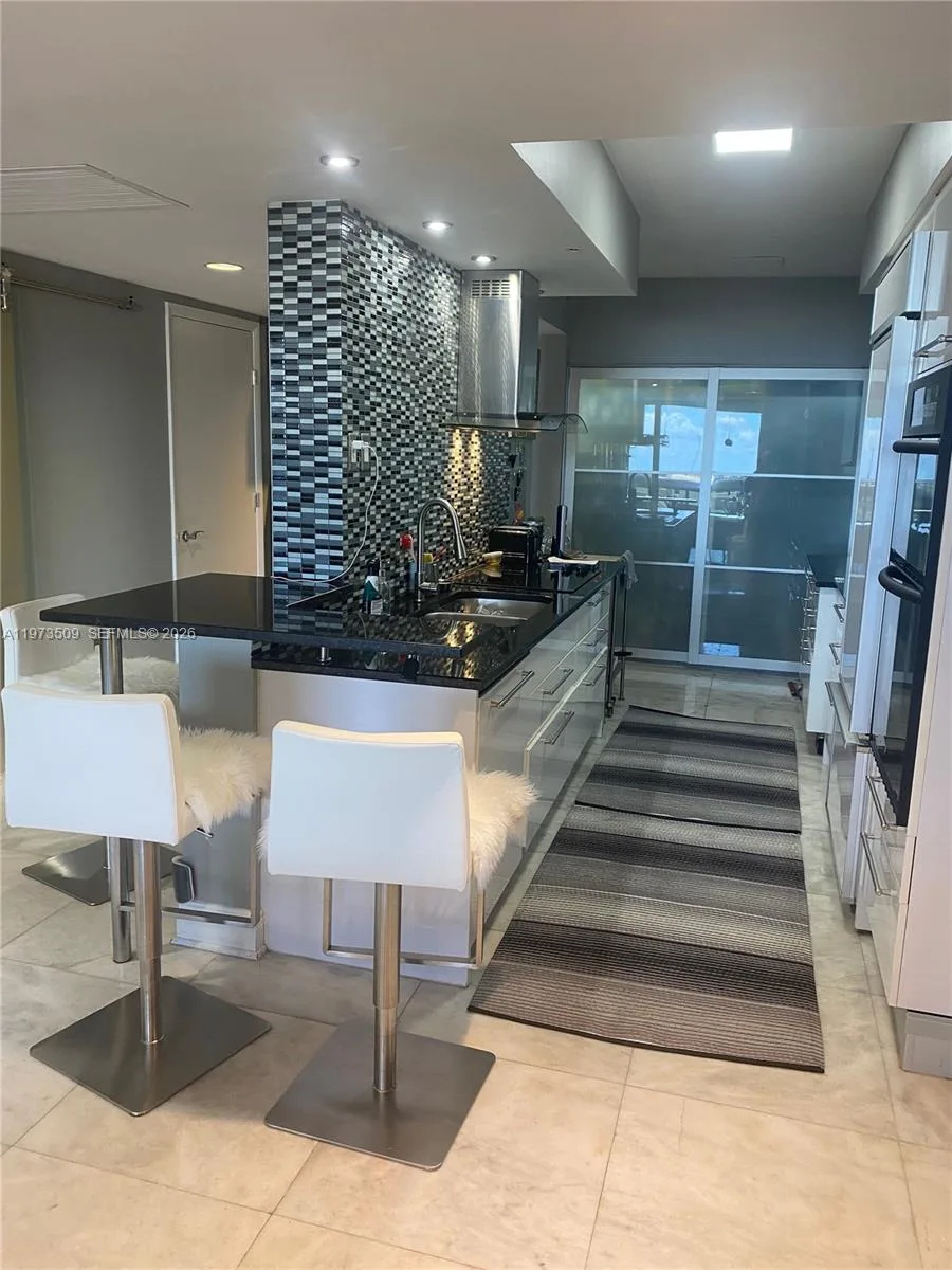 1800 Ocean Dr # 1408, Hallandale Beach, FL 33009 photo 11