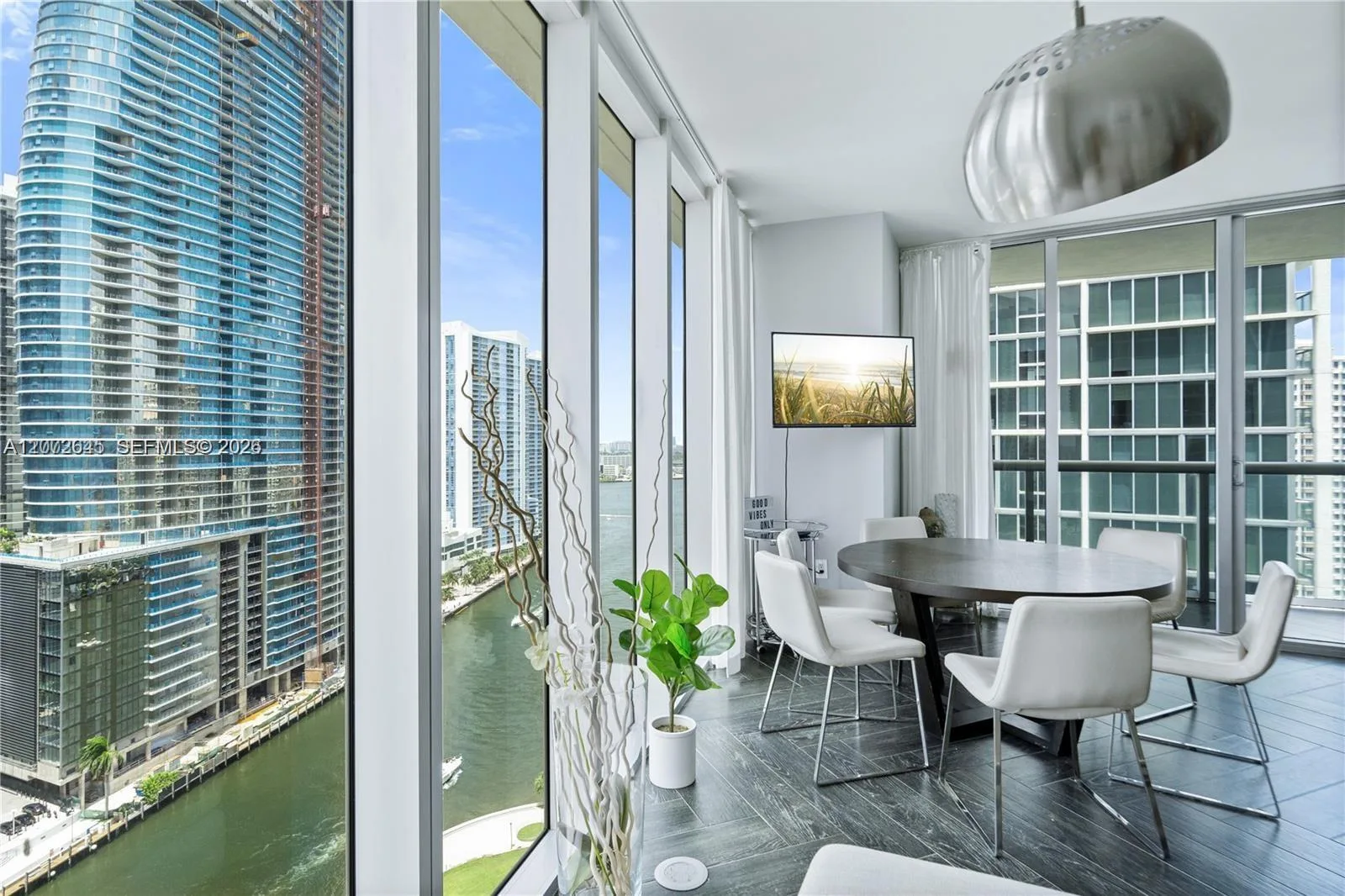 485 Brickell Ave # 2302, Miami, FL 33131