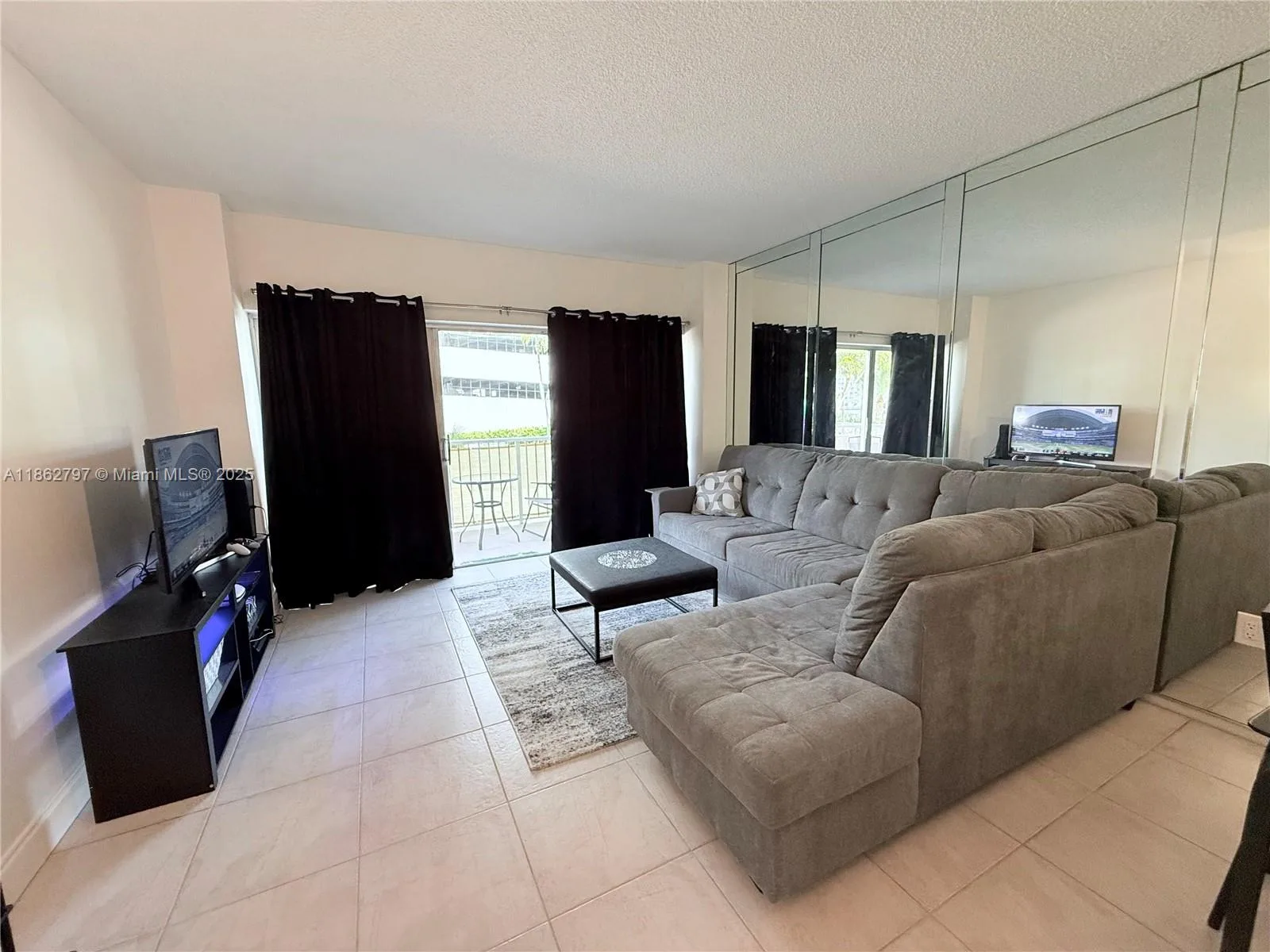 1965 S Ocean Dr # LD, Hallandale Beach, FL 33009 photo 10