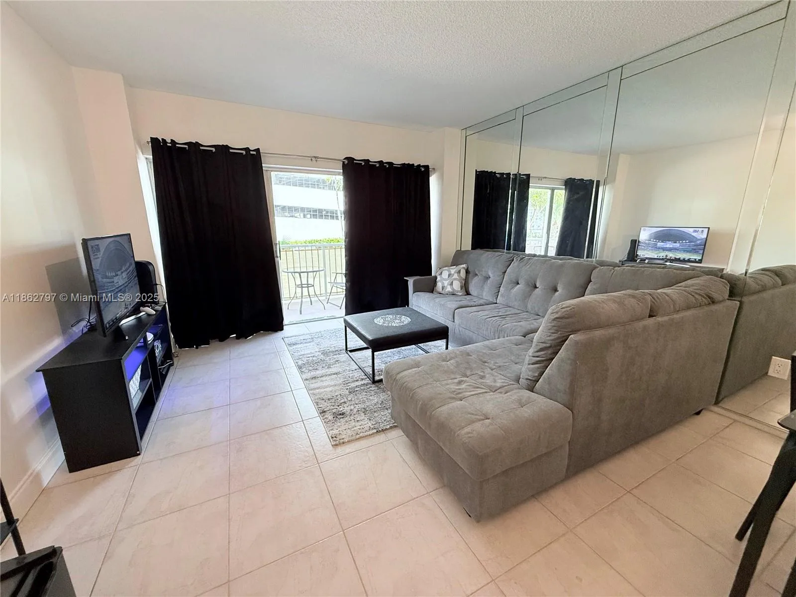 1965 S Ocean Dr # LD, Hallandale Beach, FL 33009 photo 9