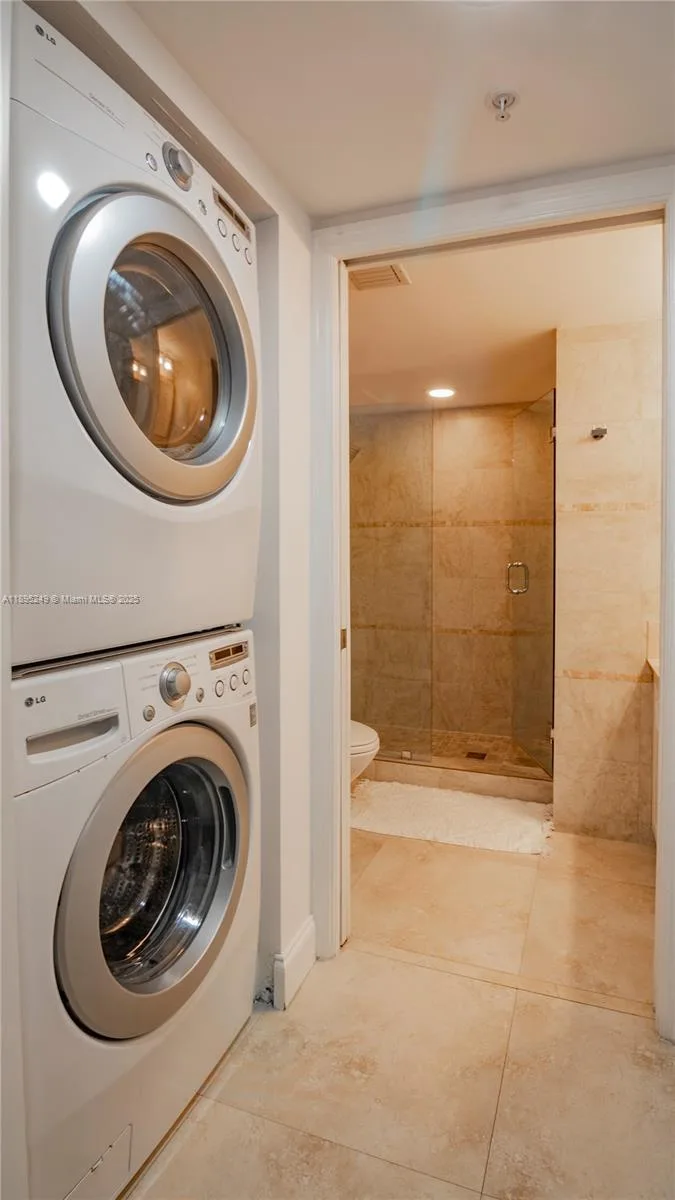 1155 Brickell Bay Dr # 2208, Miami, FL 33131 photo 11