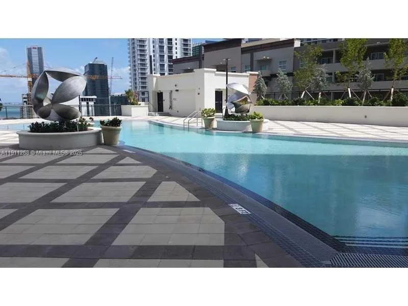 999 SW 1st Ave # 1413, Miami, FL 33130 photo 11